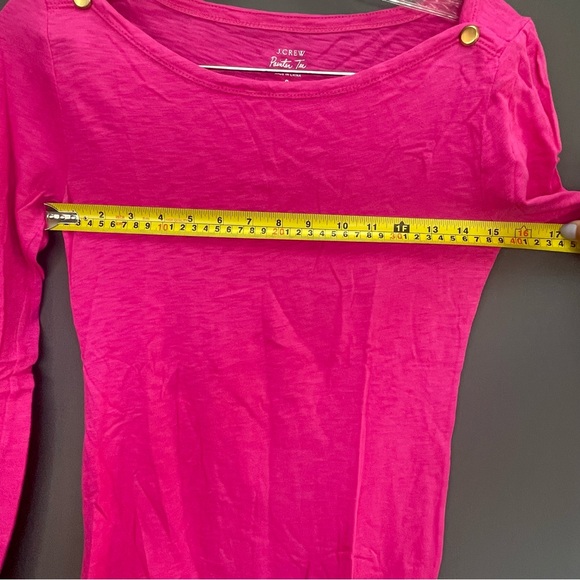 J.CREW painter tee gold buttoned wide neck long sleeve hot pink Barbie core top - Picture 5 of 7